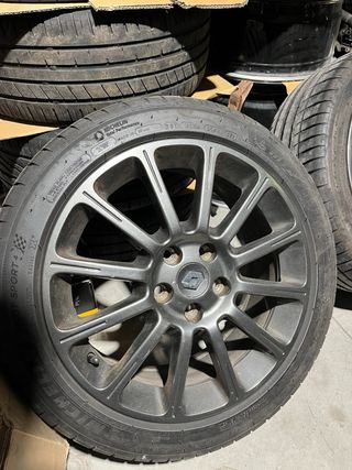 Llantas Clio 197/203 Michelin Pilot Sport 4