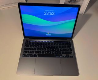 MacBook Pro 13 M2 8GB 256GB SSD
