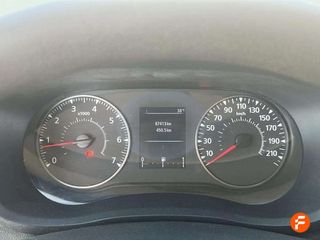 Nissan NV400 Fg. 2.3dCi 135 L2H2 3.5T FWD