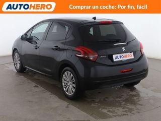 Peugeot 208 1.2 PureTech Signature