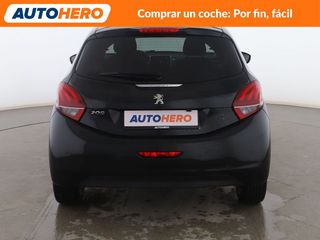 Peugeot 208 1.2 PureTech Signature