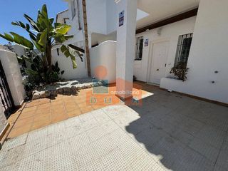 Casa en alquiler en Los Naranjos - Las Brisas en Marbella