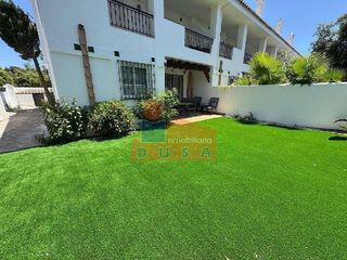 Casa en alquiler en Los Naranjos - Las Brisas en Marbella