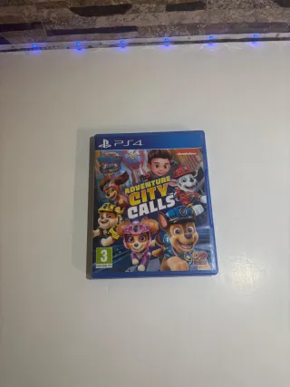 PS4 Slim 1TB Negra + 2 Mandos + 2 Juegos