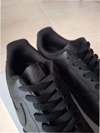 Nike Air Force 1 Low '07 Negras Talla 45