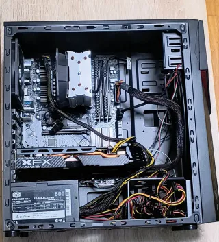 Torre PC i5 8600k, Z370pro4, RX580