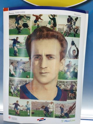 F.C.B. 10 Láminas troqueladas, cromos de jugadores de todos los tiempos.