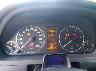 527237 cuadro a1695401847 mercedes-benz clase a bm