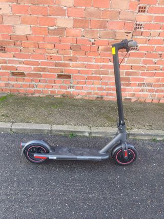patinete eléctrico marca Xiaomi scooter 4 PRO