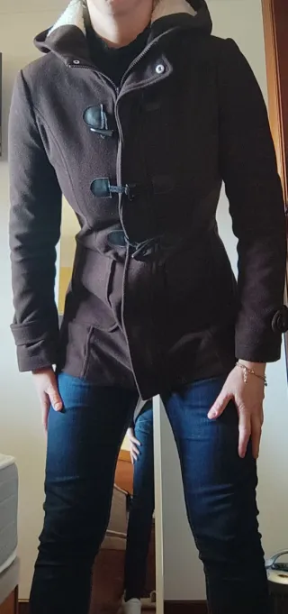 Chaqueta trenca marrón