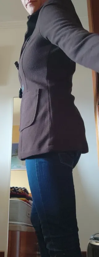 Chaqueta trenca marrón