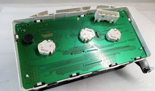 Cuadro instrumentos nissan 9u21c note e11e 524832