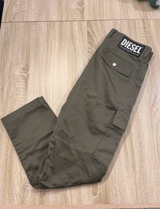 Pantalón Cargo Diesel Verde Militar Talla M