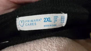 Jersey negro y blanco con PARIS