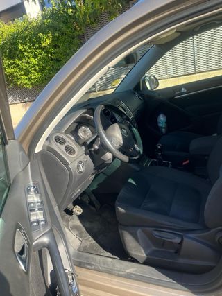 Volkswagen Tiguan 2012