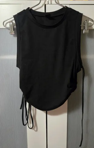 Conjunto Top y Falda Fruncido Negro