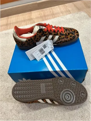 Adidas Samba OG Leopardo Rojo Talla 40