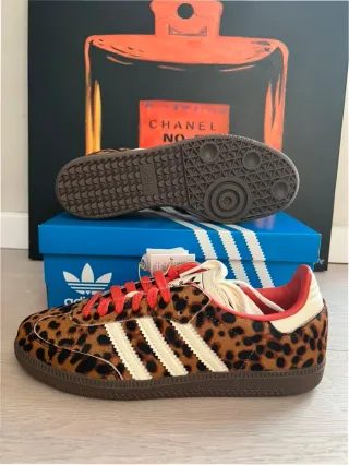 Adidas Samba OG Leopardo Rojo Talla 39