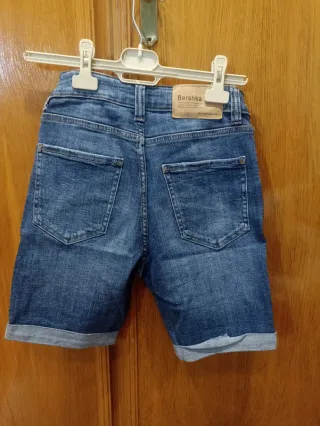 Pantalón vaquero corto hombre Bershka