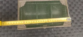 CAJITA METALICA ANTIGUA