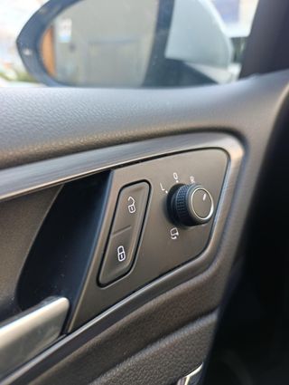 VOLKSWAGEN Golf Advance 1.6 TDI 85kW (115CV)