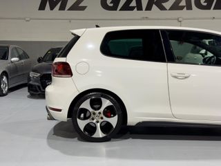 VOLKSWAGEN Golf 2.0 TSI 210cv GTI