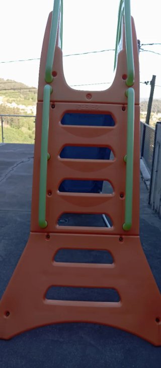 Oportunidad !!!Tobogán Feber Mega Slide con Agua