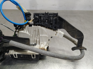 CERRADURA PUERTA DELANTERA DERECHA MERCEDES-BENZ