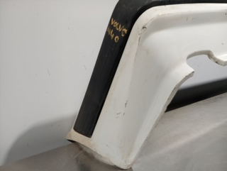 PARAGOLPES TRASERO VOLVO SERIE 440