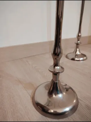 Pareja Candelabros Diseño Estilizado 67cm