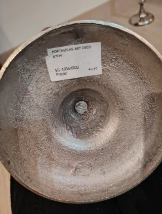 Pareja Candelabros Diseño Estilizado 67cm