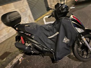 Piaggio Medley S ABS 125cc año 2021 con baúl Shad