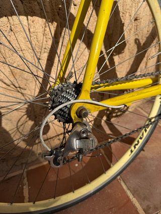 Bicicleta Carretera Fondriest Amarilla