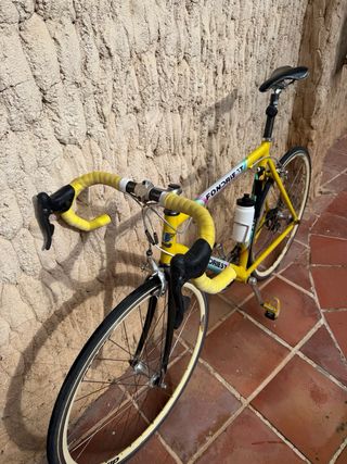 Bicicleta Carretera Fondriest Amarilla