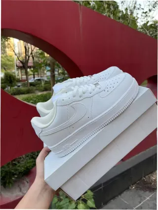 Nike Air Force 1 Low '07 Talla 39