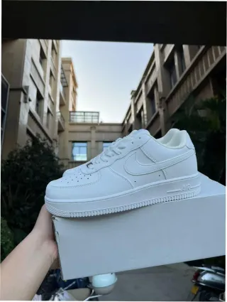 Nike Air Force 1 Low '07 Talla 38