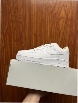 Nike Air Force 1 Low '07 Talla 44
