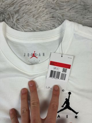 Camiseta Jordan Air Essential Blanca Talla L