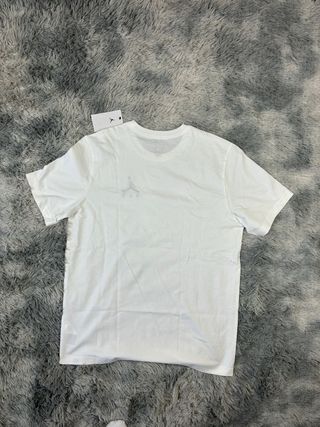 Camiseta Jordan Air Essential Blanca Talla L