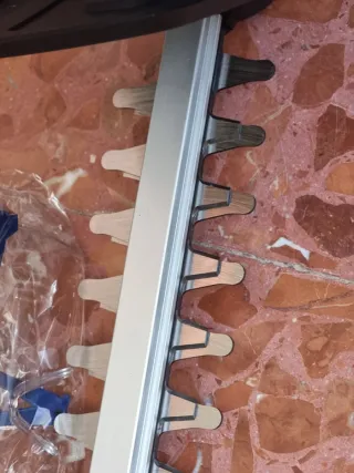 Tagliasiepi a batteria 21V