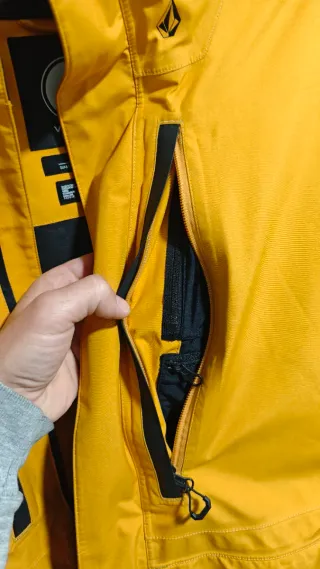 Chaqueta Volcom Gore-Tex Snow Amarilla