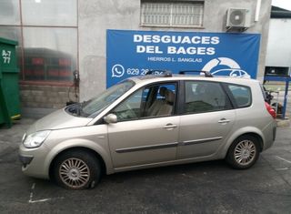 Piloto tras der renault 164224 scenic ii jm 524054