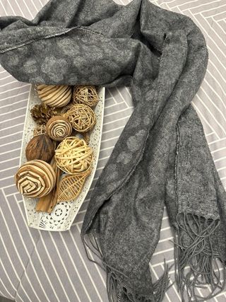 Bufanda Zara Larga Extrasuave Gris Mujer