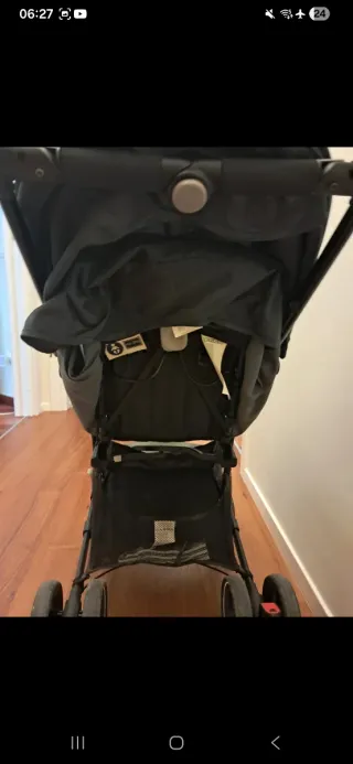 Passeggino leggero grigio