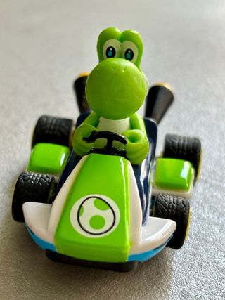 YOSHI MARIO KART Coche First Pistas SLOT CARRERA