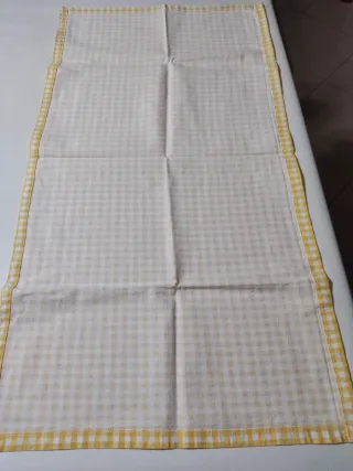 Runner tovaglietta quadri gialla