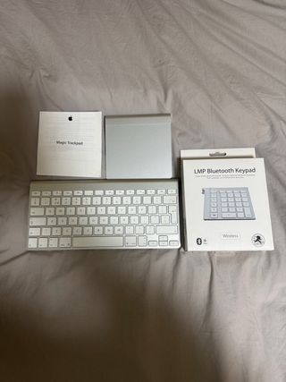 Teclado y Trackpad Apple Magic