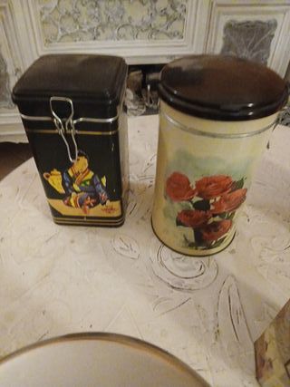 Collezione scatole di latta vintage