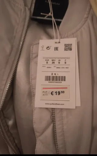 Chaqueta bomber beige mujer