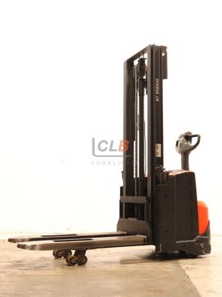 Ref. M-5483 Apilador Eléctrico BT SWE 120 L Staxio